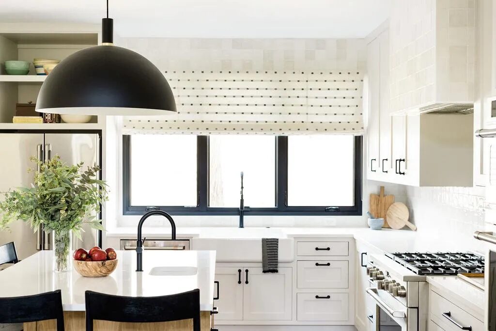 5008 Avenue H. (Photo courtesy of Kuper Sotheby's International Realty)