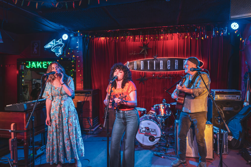 David Pulkingham, Suzanna Choffel & Carrie Rodriguez