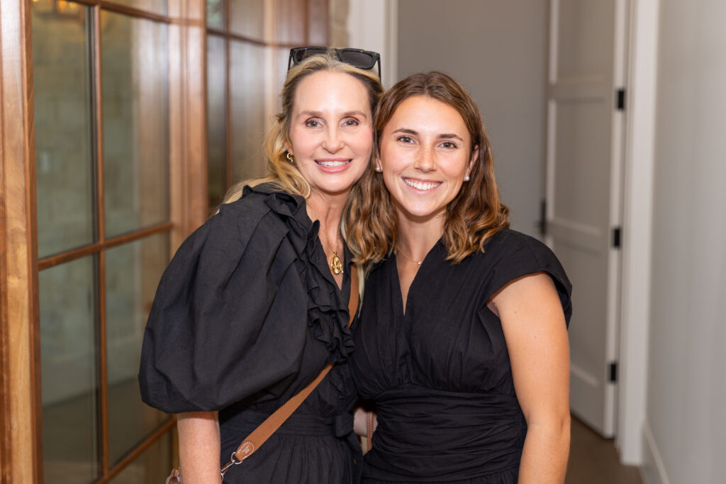 Jana Menchaca and Hanna Glenn