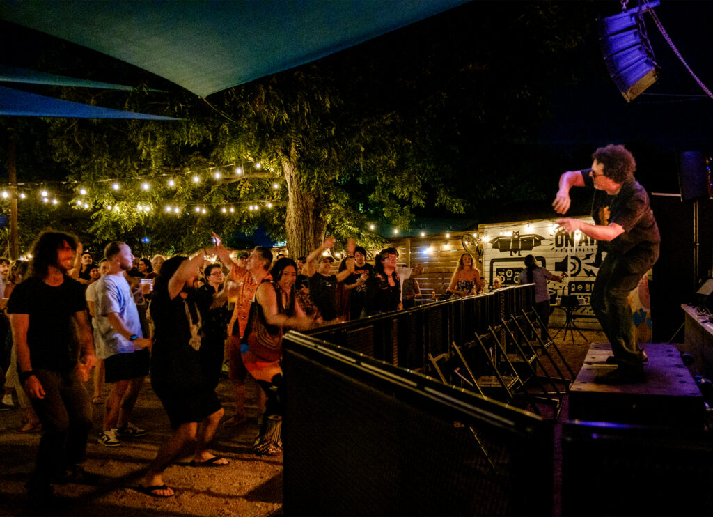 Laura Skelding_HDMF25_Radio East_Superfonicos_104