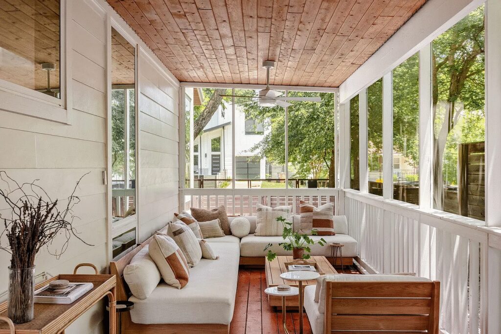 2211 Canterbury St. (Photo courtesy of Compass RE Texas)