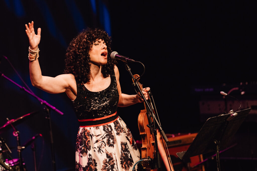 See Carrie Rodriguez's "Laboratorio" in November. (Photo by Rachel Parker)