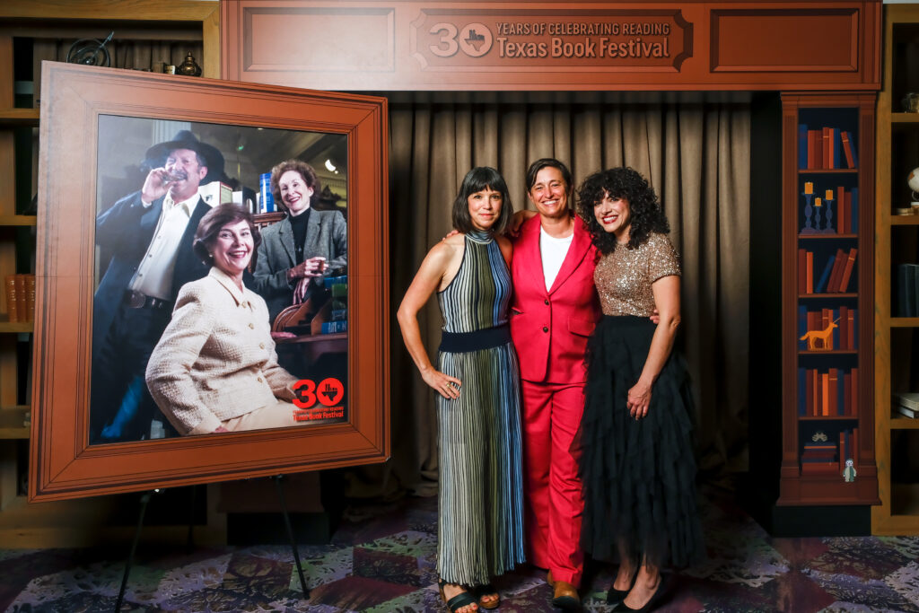 Sarah Wilson, Martha Pincoffs, Carrie-Rodriguez