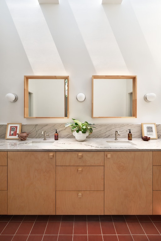 1905 East 18th Street