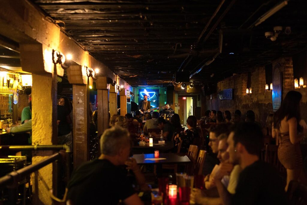 Jazz club in Austin, Elephant Room. (Photo by Wendi Kimura)