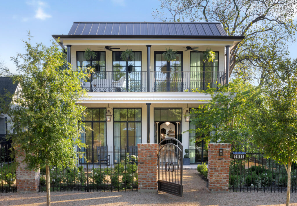 Geek-6708-2048×1421