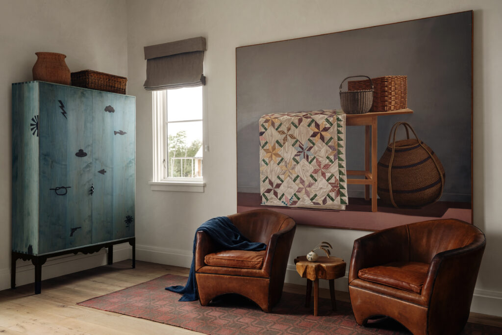 Hideaway sitting room. (photo by Chase Daniel)