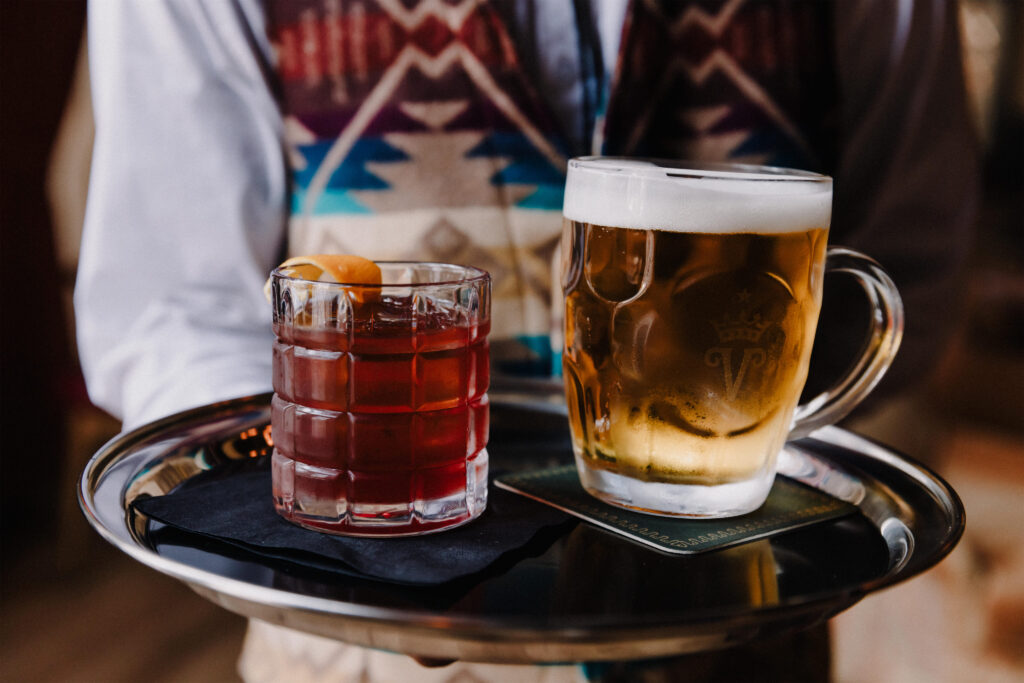 (photo by Justin Cook) TheVictorian_JustinCook-8369