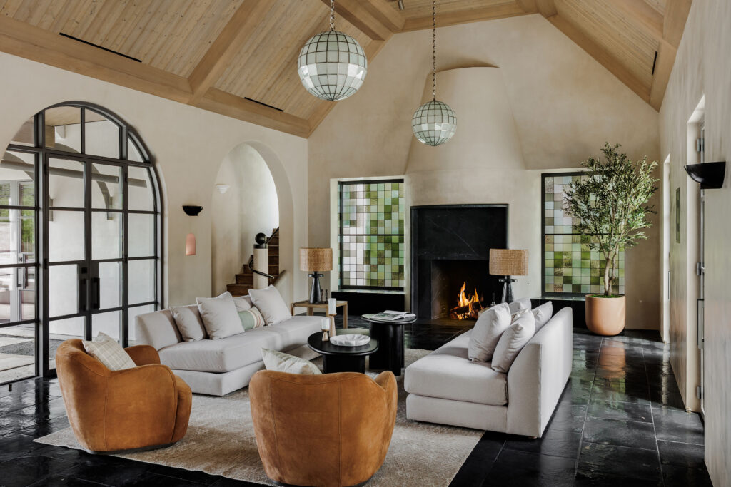 The Tanglewood Conservatory, listed by Cindy Greenwood with Greenwood Residential. (Photos by James H. Ruiz Photography)