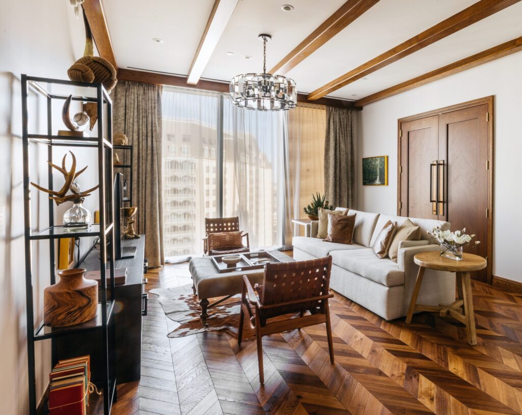Suite living room at Hôtel Swexan in Dallas, Texas.