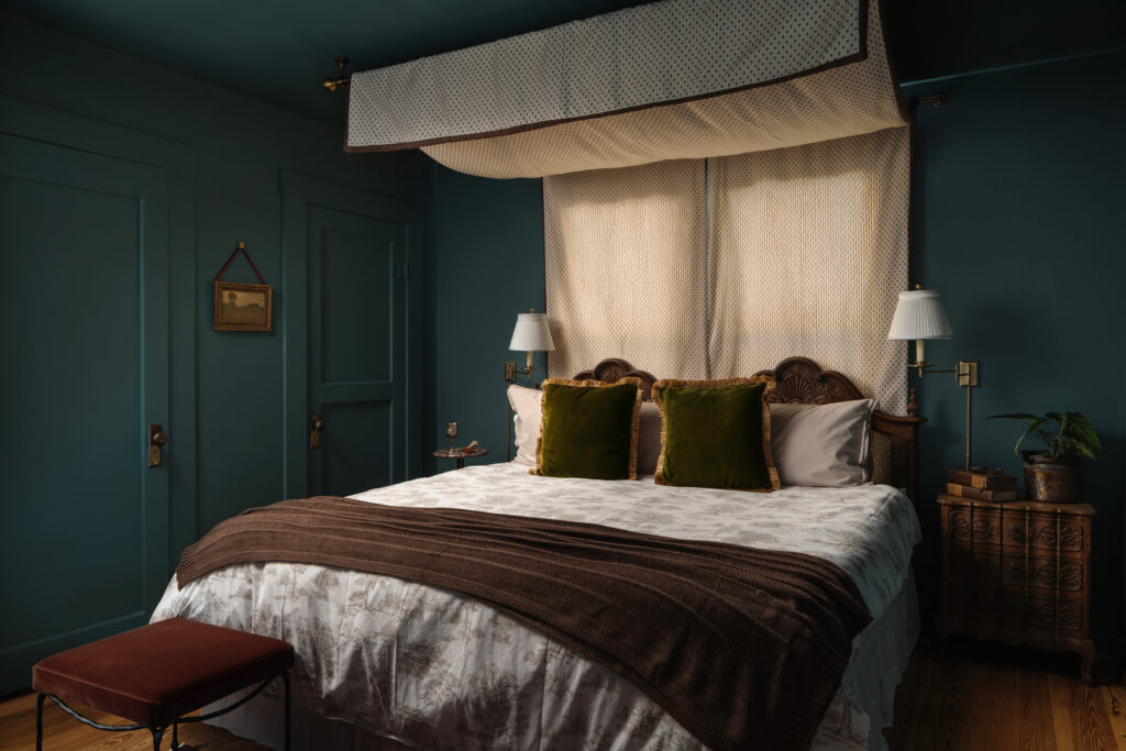 Bedroom designed by Kim Lewis. (Photo by Chase Daniel)