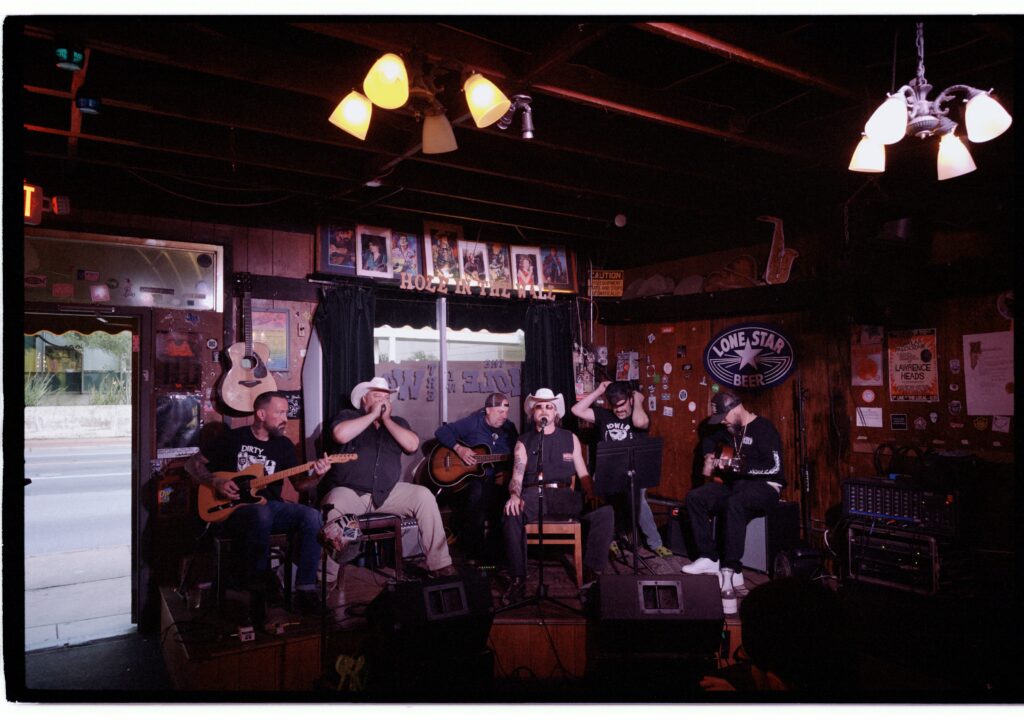 (Photo courtesy of Hole in the Wall)
