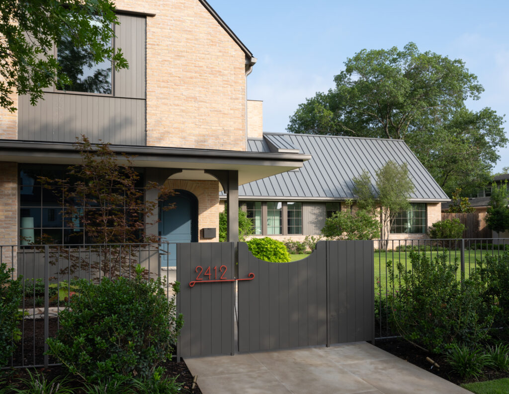 2026 Curb Appeal winner. (Photo by Whit Preston)