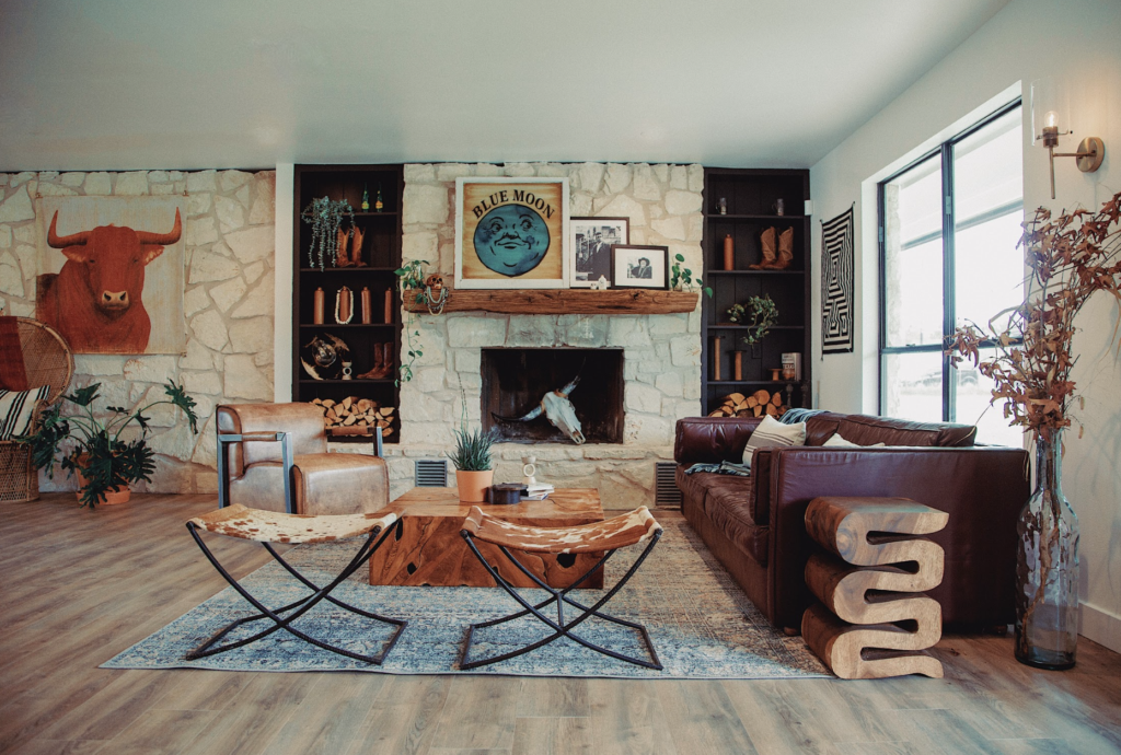 Living room-style space at Rancho Moonrise.