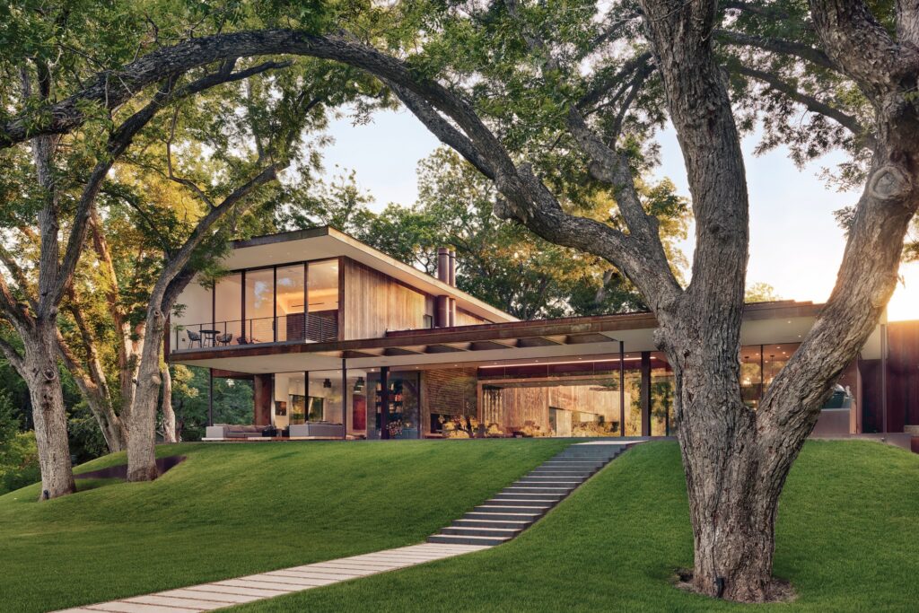 River Hills Residence designed by Miró Rivera Architects.