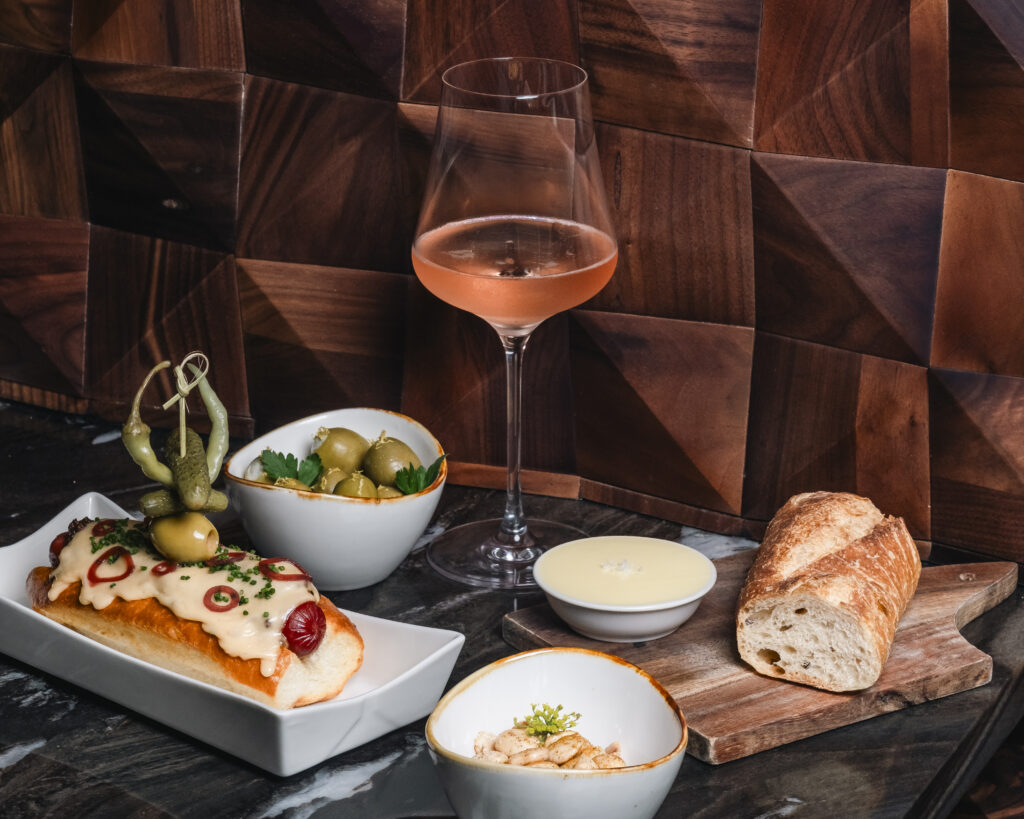 APT 115 – Food & Wine Spread 2 – Credit Jasmin Porter