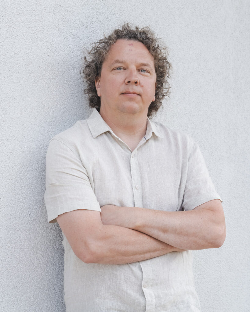 APT 115 – Joe Pannenbacker Headshot 3 – Credit Jasmin Porter