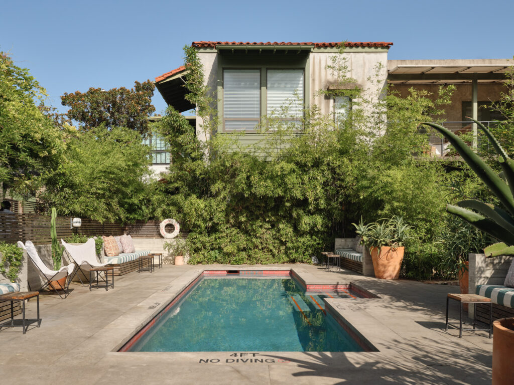 Hotel San Jose pool