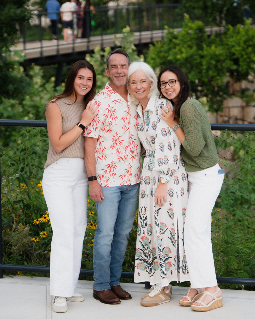 TheCanfieldFamily-Meg_Phil_MaryBeth_Molly