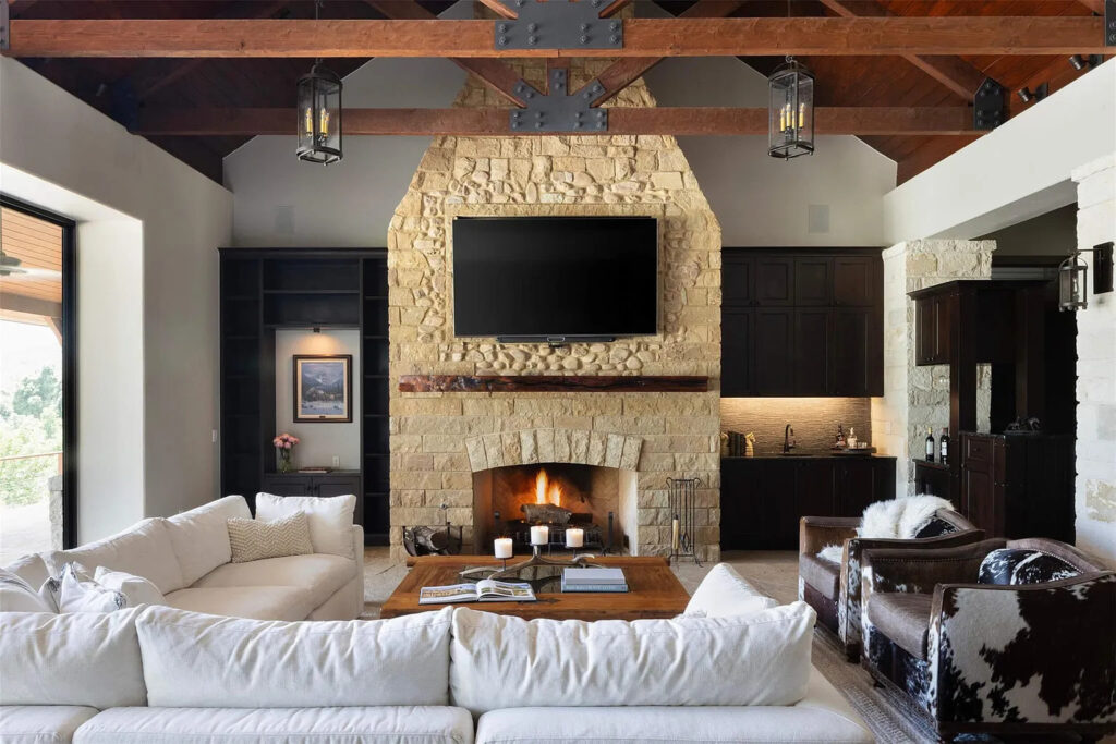 15016 Flat Top Ranch Road