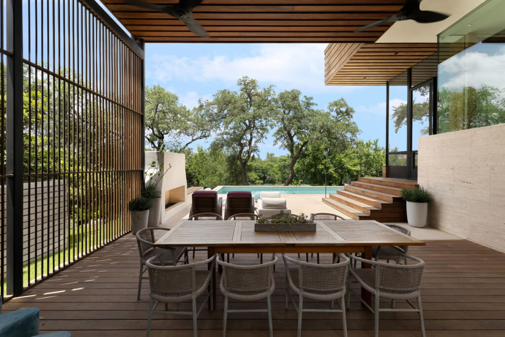 Scenic Drive. (Photo courtesy of Moreland Properties)