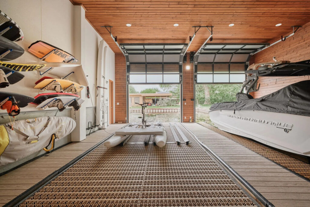 The One. (Photo courtesy of Kuper Sotheby's International Realty)