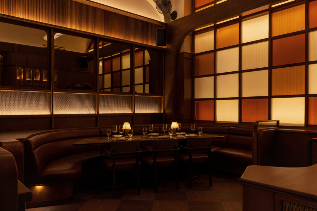 A large party booth in the dining room at Austin Sports Club. (Photo by Scene Select)