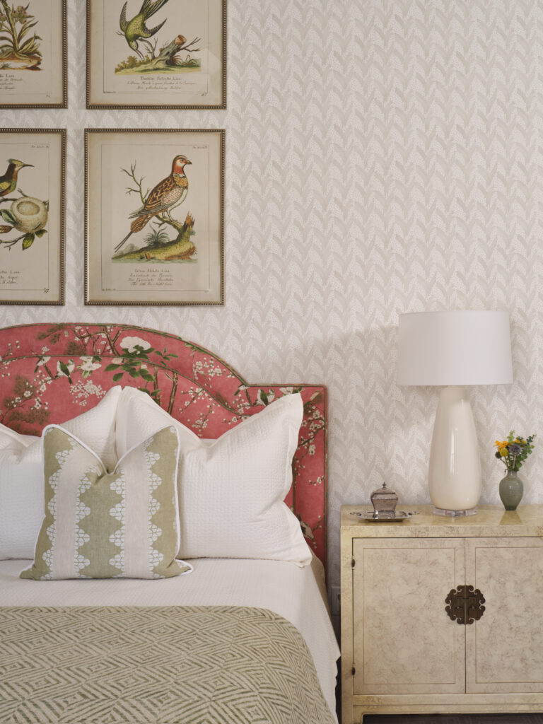 Bedroom Photo 2