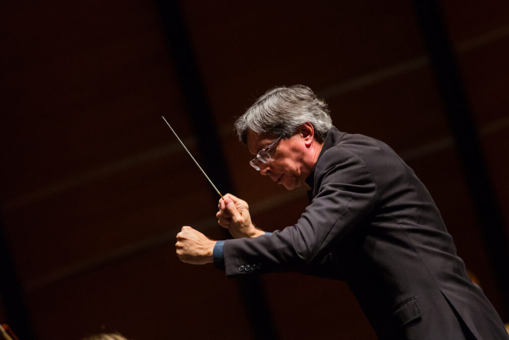 Peter Bay’s final season as the Austin Symphony Orchestra’s music director includes performances with Yo-Yo Ma and Joshua Bell and the orchestra’s first presentation of Mahler’s Symphony No. 9.