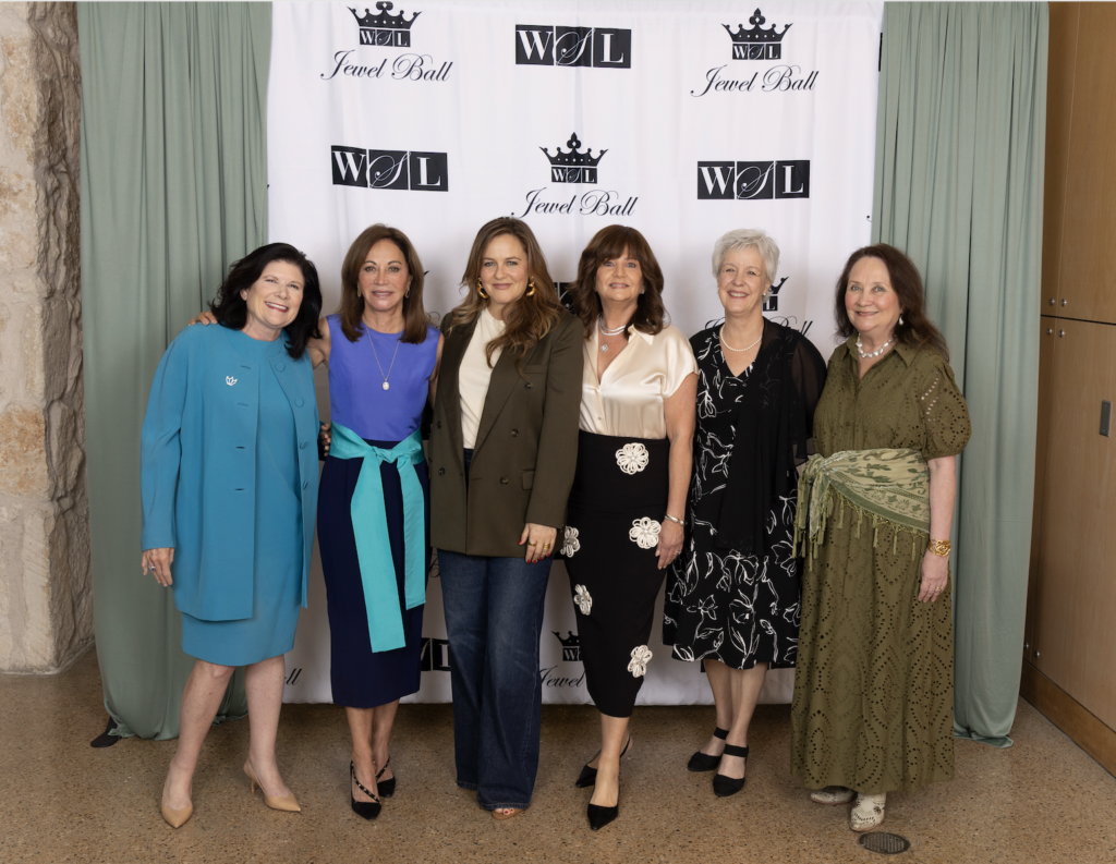Leslie Ward, Laurée Moffett, Alicia Silverstone, Caren Burbach, Marsha Nichols, Cecilia Abbott