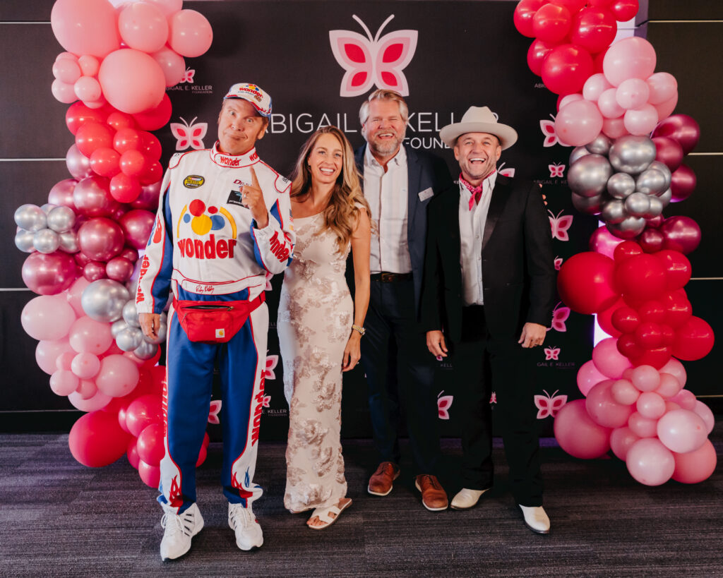 Ricky Bobby, Maureen Capista, Jean Bruns, with emcee Chet Garner_9319