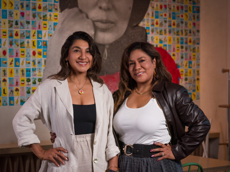 Sisters Reyna and Maritza Vazquez, founders of Veracruz All Natural. (Photo by John Pesina Photography)