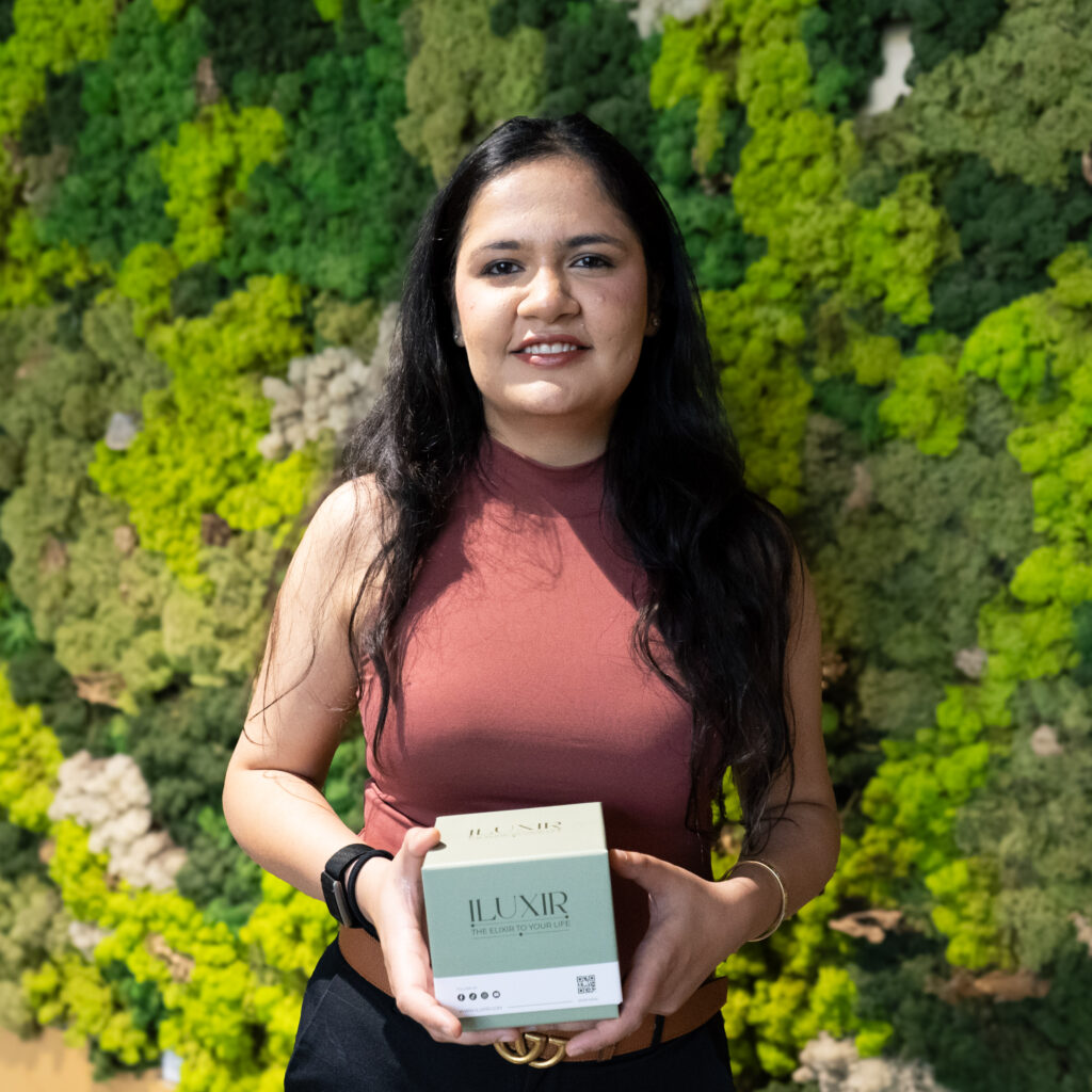 Akriti Marwaha, founder of Austin-based luxury candle brand iluxir.