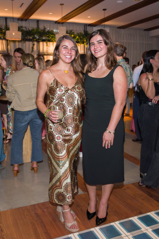 Zoe Parker, Cassie Butterfield